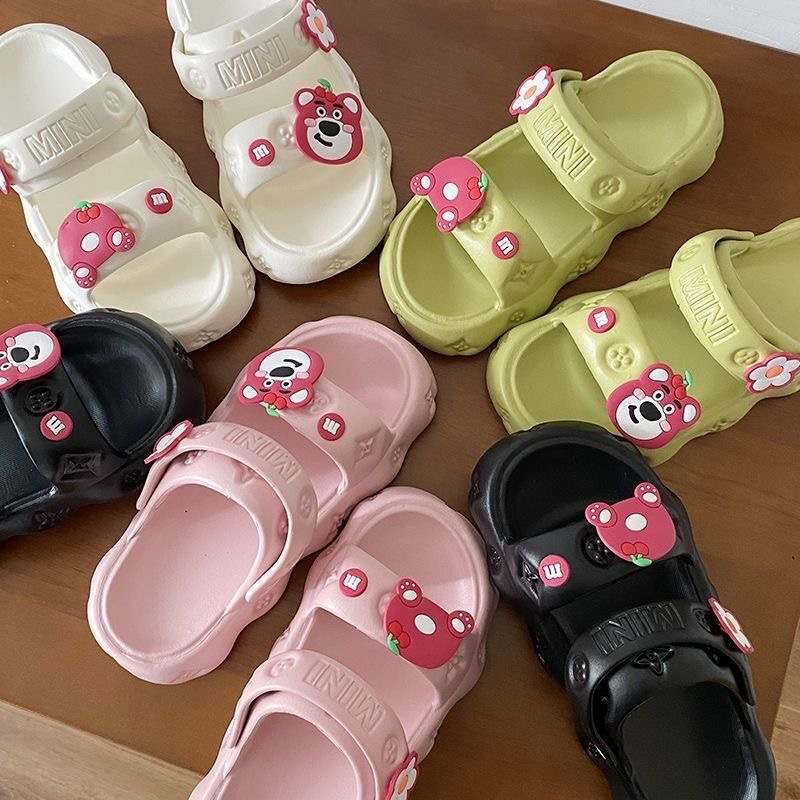 Xăng đan Hai Cách Mang Đế Mềm Nâng Chiều Cao Thoải Mái Họa Tiết Dâu Tây Hoạt Hình Phong Cách Hàn Quốc Thời Trang Cho Nữ bea