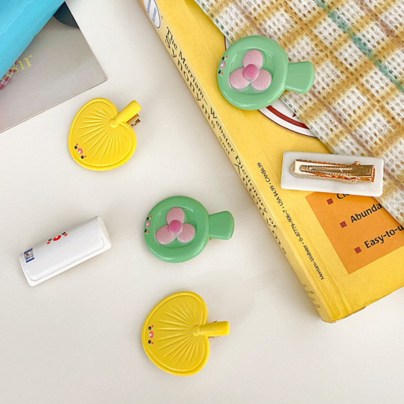 ✨✨Kẹp Tóc Hình Quạt Màu Kem Dễ Thương Cho Nữ