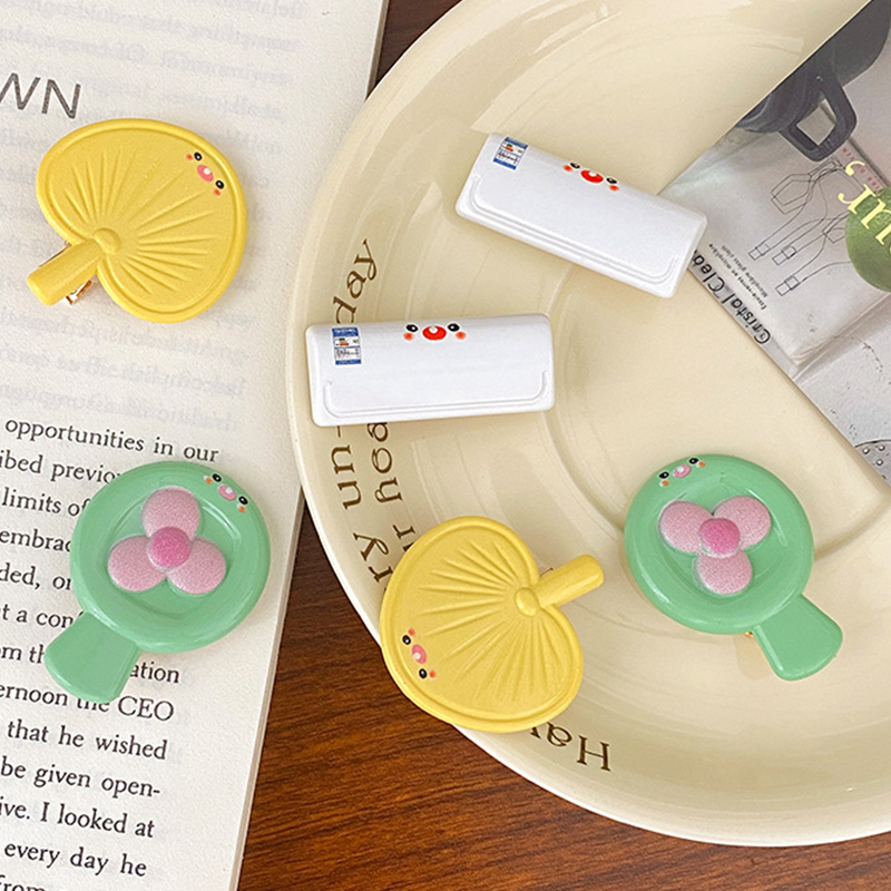 ✨✨Kẹp Tóc Hình Quạt Màu Kem Dễ Thương Cho Nữ