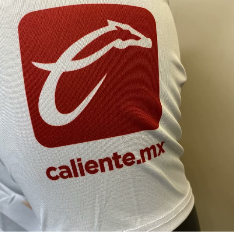 Áo Bóng Đá Màu Trắng Số 23 / 24 toluca Trẻ Trung Năng Động Cho Nam