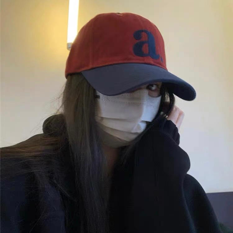 Mg studio / "a" Mũ Lưỡi Trai Thêu Chữ Nhiều Màu