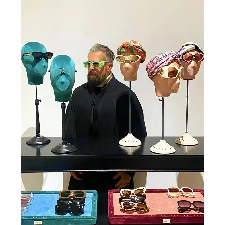 Gucci Kính Mát Gọng Vuông Màu Đen gradient Thời Trang Dành Cho Nữ Màu Sắc