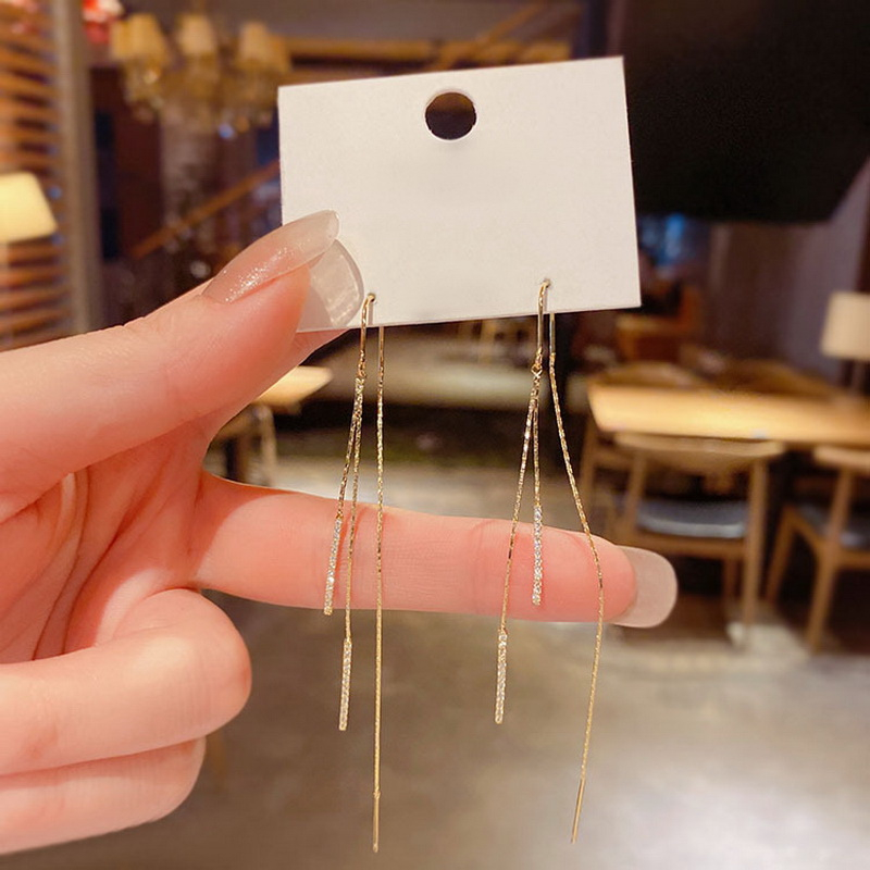 Thời Trang Bông Tai Mạ Vàng 18k Đính Đá Tua Rua Đơn Giản Cho Nữ