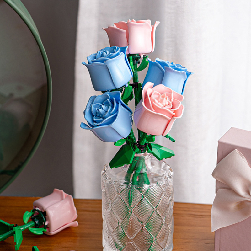 Khối Đồ Chơi Lắp Ráp Hình Hoa Hồng Xanh Đỏ Dành Cho Bé Gái