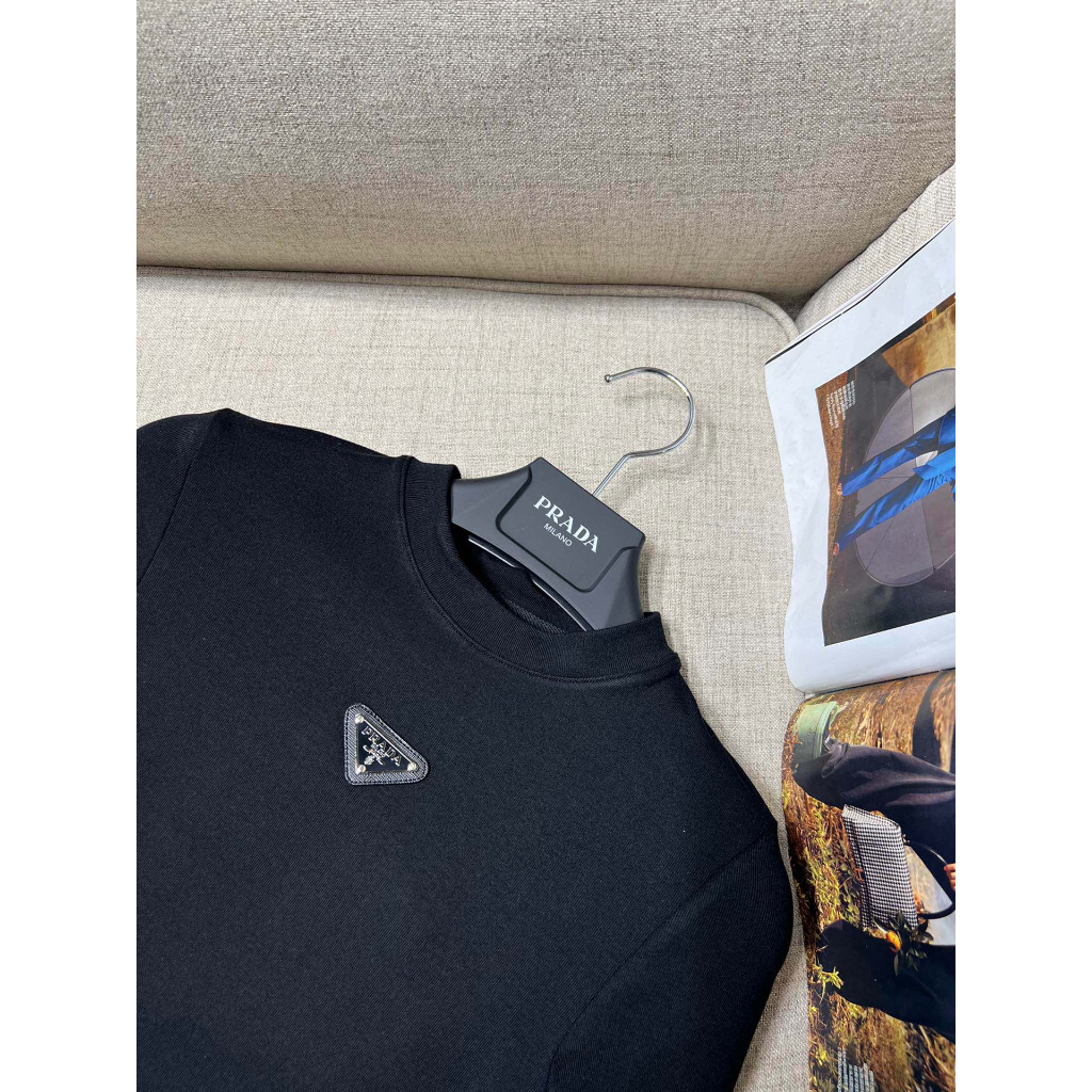 Áo Thun cotton Tay Dài Kiểu Dáng Trẻ Trung Năng Động Cho Nữ