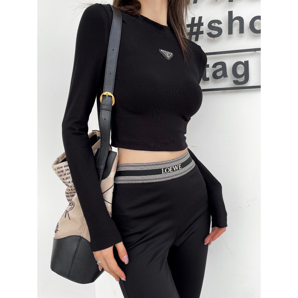 Áo Thun cotton Tay Dài Kiểu Dáng Trẻ Trung Năng Động Cho Nữ