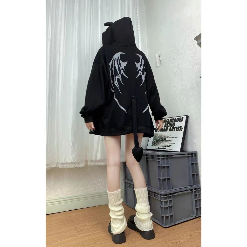 Ruo Bei  Xuan   Áo sweater Có Mũ Trùm Đầu Và Đuôi Quỷ Nhỏ Thiết Kế Mới Phong Cách Mỹ Thời Trang Thu Đông Cho Nữ