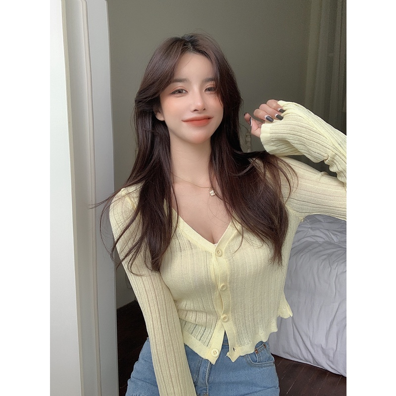 Bottom shirt new women's short white knitted jacket thin section long-sleeved cardigan women's clothing