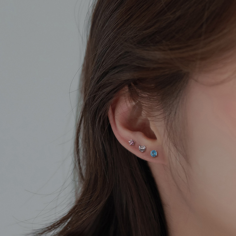 1 Đôi Bông Tai Thép Titan g23 Đính Đá Zircon Đơn Giản Cho Nữ