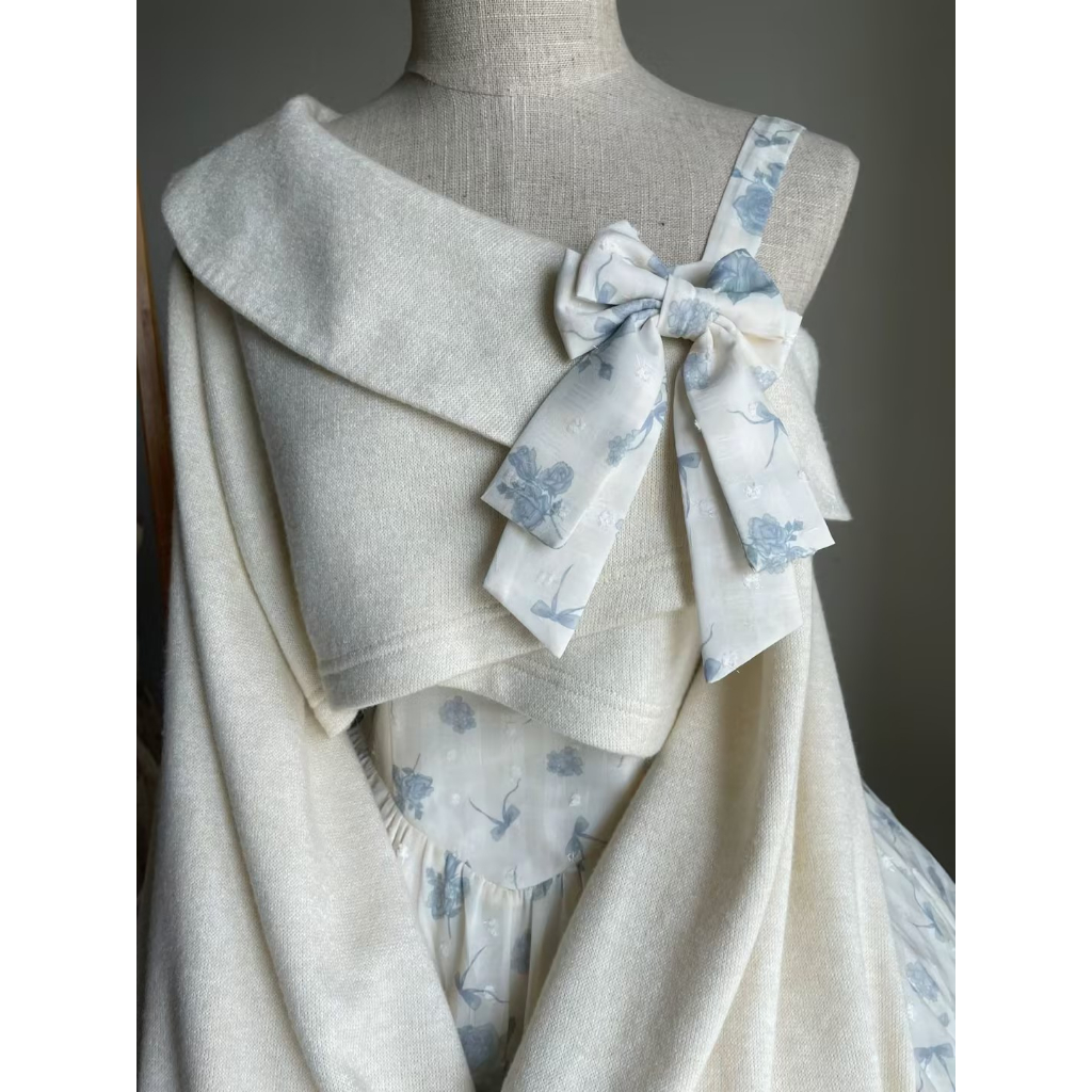 Mới set Áo Thun Ngắn Tay + Chân Váy Xòe Xinh Xắn Dành Cho Nữ