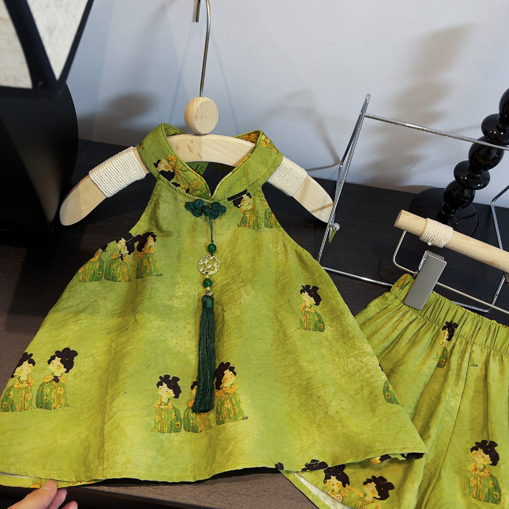 Set Đồ 2 Món Gồm Áo Sát Nách In Họa Tiết Dễ Thương + Quần Ngắn Phong Cách Trung Hoa Cho Bé Gái