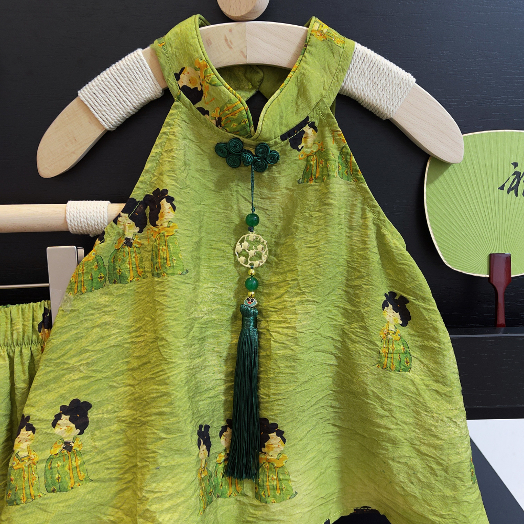 Set Đồ 2 Món Gồm Áo Sát Nách In Họa Tiết Dễ Thương + Quần Ngắn Phong Cách Trung Hoa Cho Bé Gái