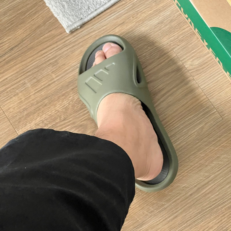 Dép adidas adiane 4 Màu Chống Trượt Kiểu Dáng Thể Thao Cho Cả Nam Và Nữ