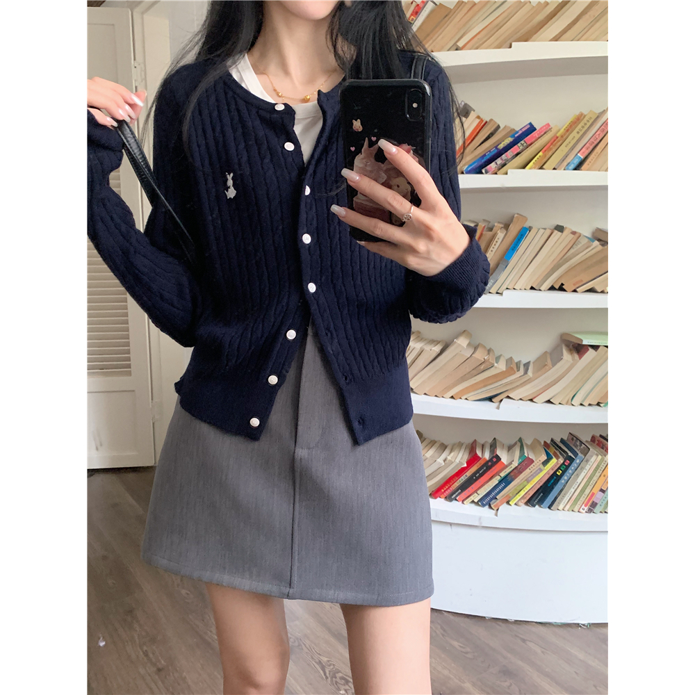 QADCOL Áo Khoác cardigan Dệt Kim Cao Cấp Tay Dài Dáng Ôm Thêu Họa Tiết Thời Trang Mùa Thu Cho Nữ