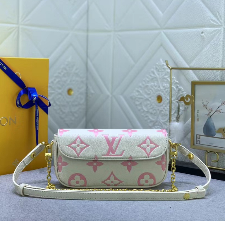 Túi Đeo Vai lv louis vuitton Chính Hãng 100% Da Thật m82210