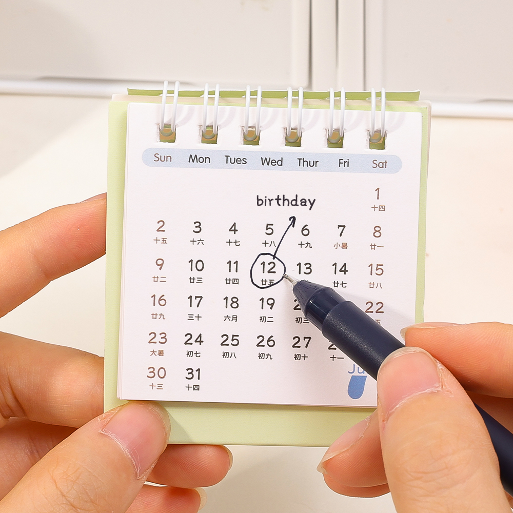 Lịch Để Bàn 2024 Thiết Kế Đơn Giản Dễ Thương