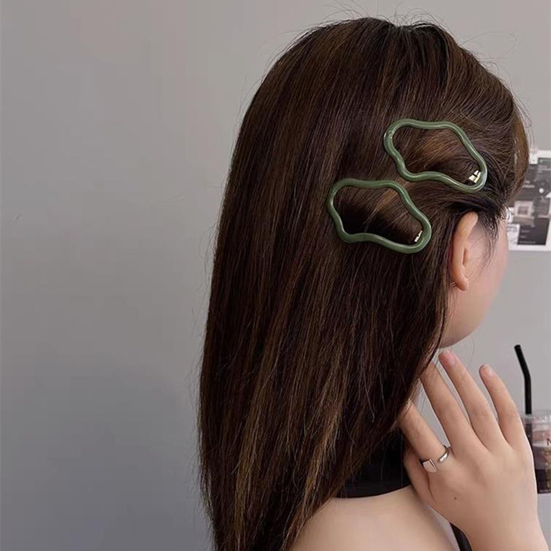 Miumiua🔮Kẹp Tóc Dạng Rỗng Hình Đám Mây Dễ Thương Cho Bé