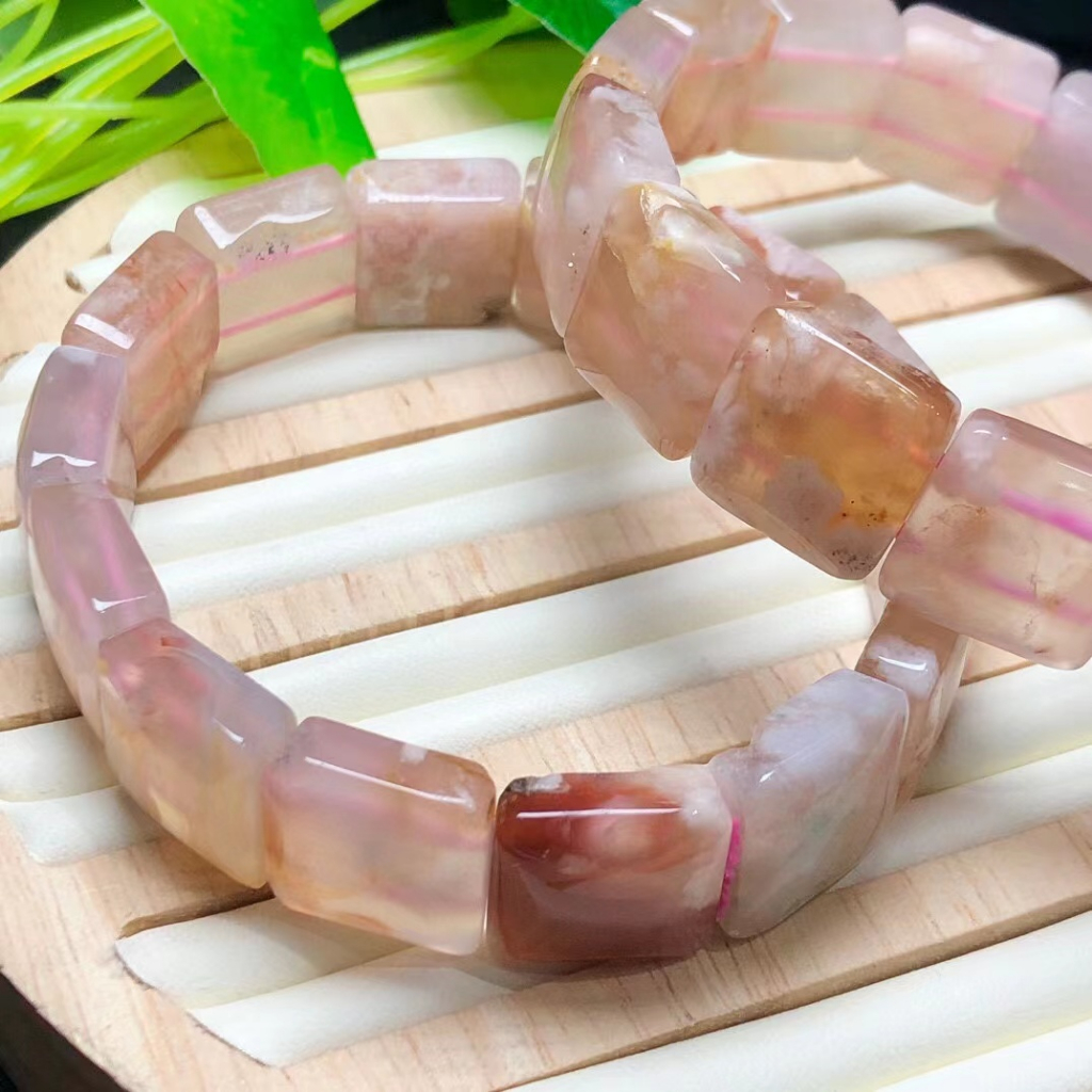 Vòng Tay Mã Não Tự Nhiên Dễ Phối Đồ Thời Trang