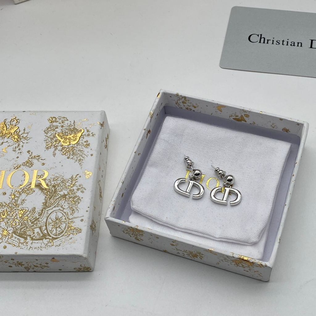 Mới Khuyên Tai Bạc s925 Hình Đĩa cd / Heo / Mũi Đính Hạt Tròn Nhỏ Đơn Giản Cổ Điển Dành