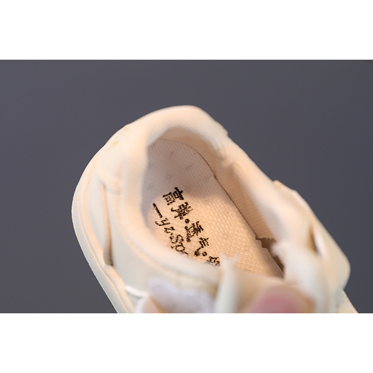 Hàng Có Sẵn Giày sneaker Nhẹ Thoải Mái Thời Trang Mới Cho Bé