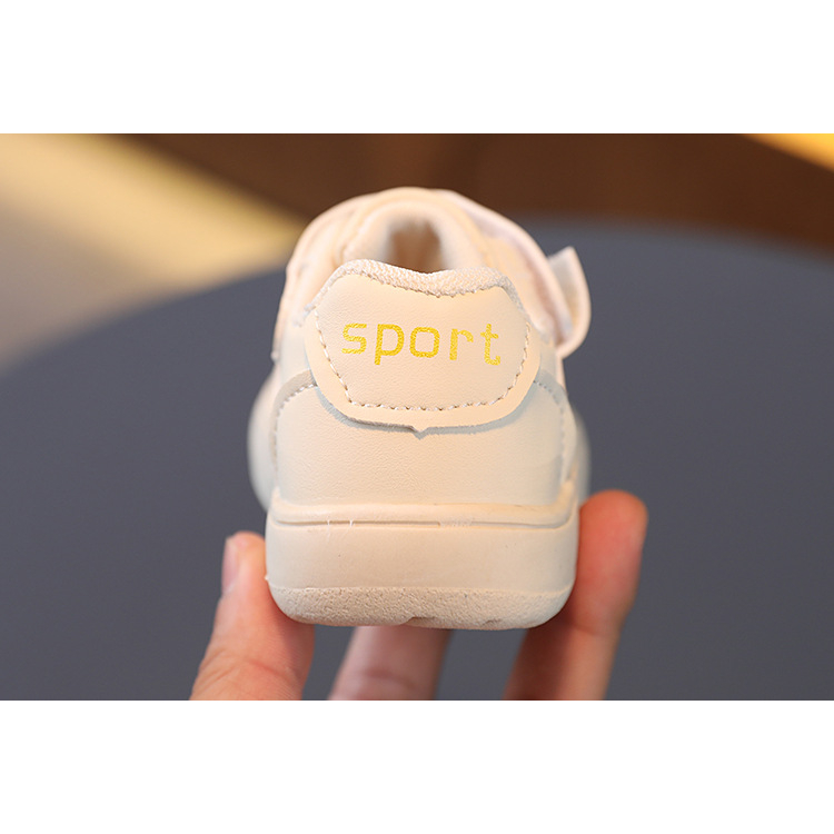 Hàng Có Sẵn Giày sneaker Nhẹ Thoải Mái Thời Trang Mới Cho Bé