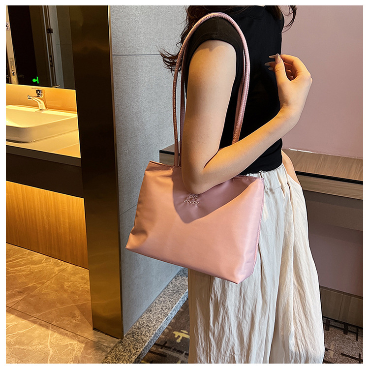 Shi chen Túi đeo dưới cánh tay Bằng nylon Co Giãn Cao Thêu Họa Tiết Phong Cách Hàn Quốc Thời Trang Cao Cấp