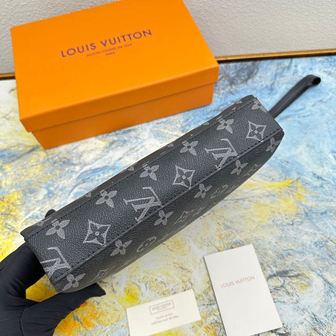 Túi Xách louis vuitton lv 100% Chính Hãng Chất Lượng Cao Cho Nam