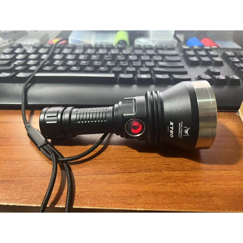 Đèn Pin Amutorch XT60 sst40 / sft40 / XHP50.3 / XHP70 LED 2000 Lumen 1380 Mét Tiện Dụng Khi Đi Cắm Trại Leo Núi