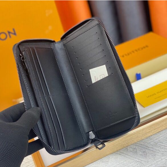 Ví louis vuitton Chụp Ảnh Thời Trang Cao Cấp M622955