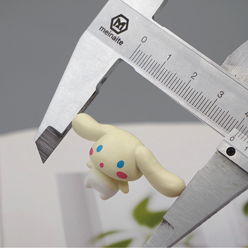 Bộ 5 Mô Hình Nhân Vật Hoạt Hình sanrio Nhật Bản 2cm Bằng pvc
