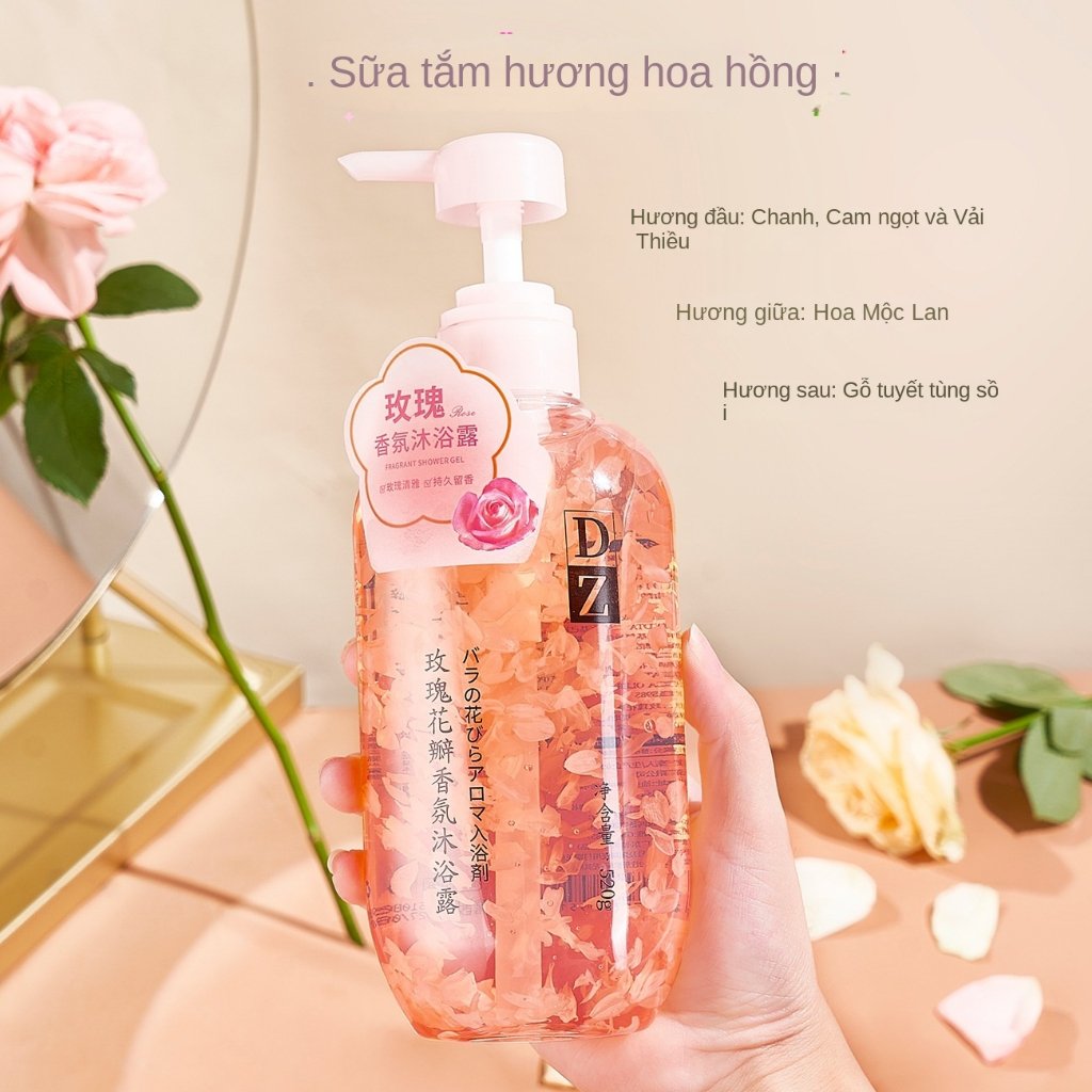 Gel Tắm Hương Hoa Anh Đào Dưỡng Ẩm Da