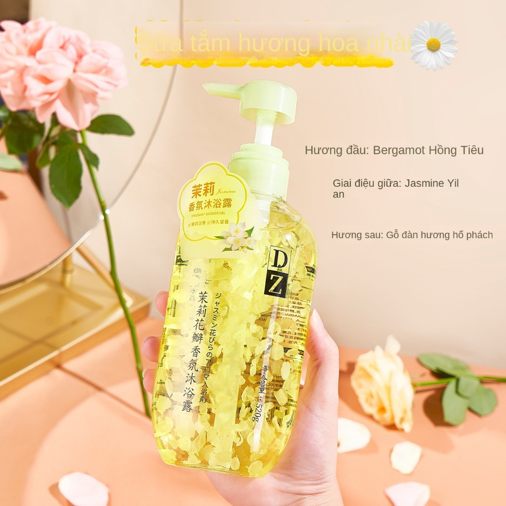 Gel Tắm Hương Hoa Anh Đào Dưỡng Ẩm Da