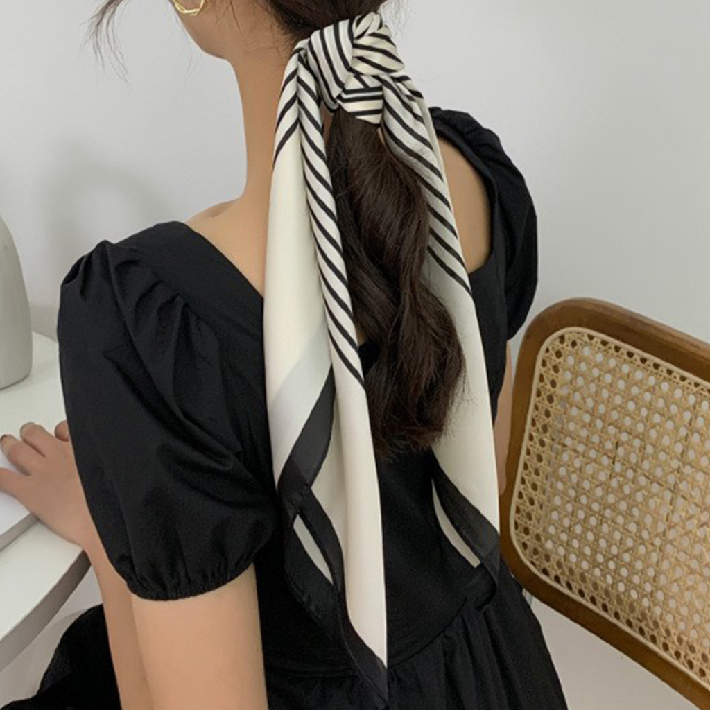 Khăn choàng lụa hình vuông 70cm 27.5*27.5 inches WJ1026-113