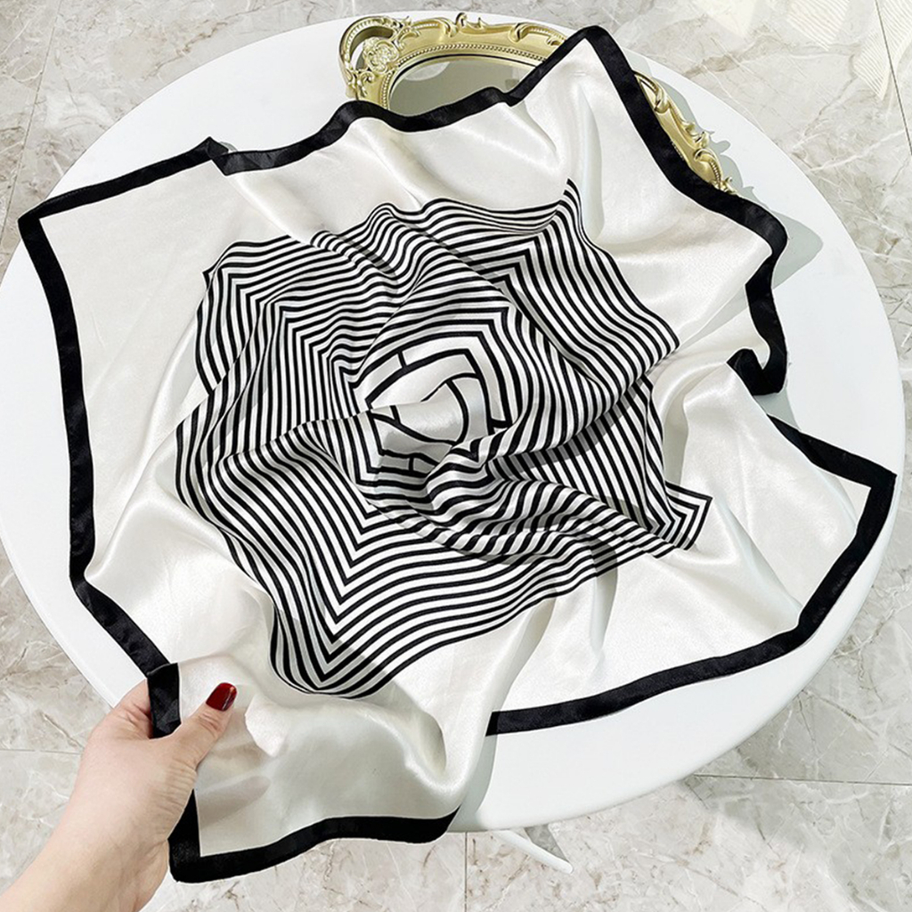 Khăn choàng lụa hình vuông 70cm 27.5*27.5 inches WJ1026-113