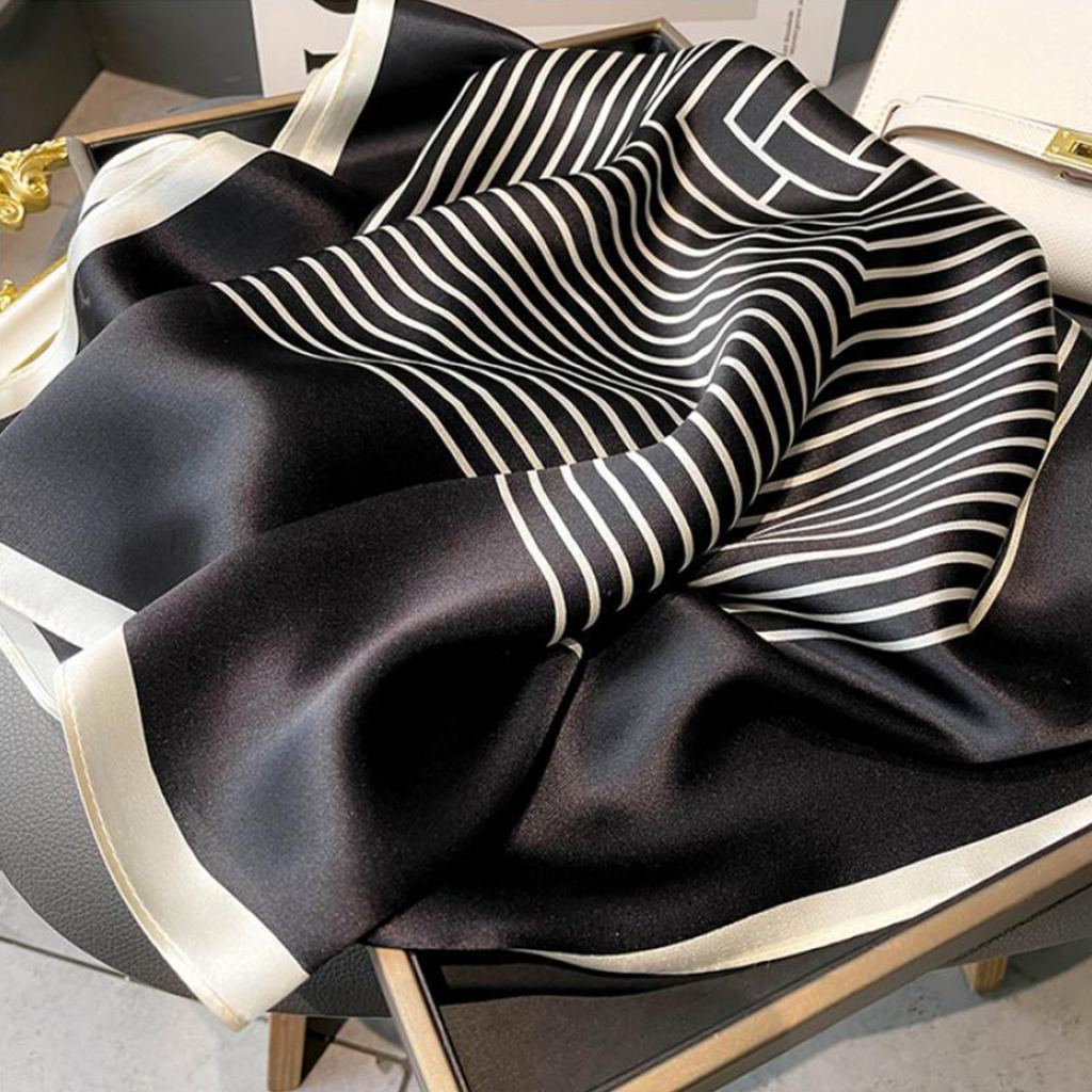 Khăn choàng lụa hình vuông 70cm 27.5*27.5 inches WJ1026-113