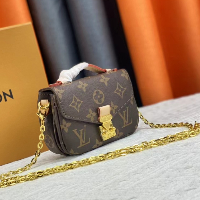Túi Đeo Chéo louis vuitton lv mini Phối Dây Đeo Sợi Xích Vàng Sang Trọng Thời Trang Cho Nữ m81389