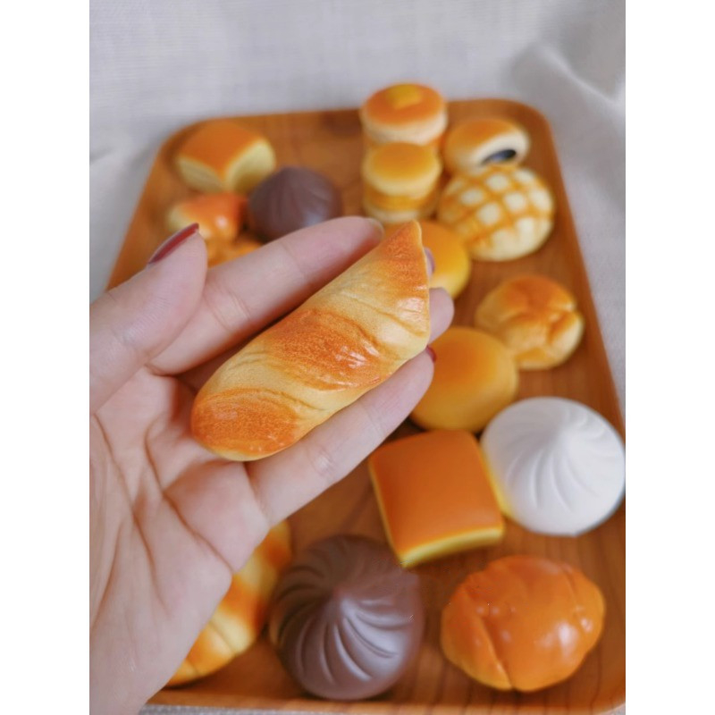 Đồ Chơi Xốp squishy Giảm Stress Hình Bánh Mì / Bánh Mì / Dứa Dễ Thương Cho Bé