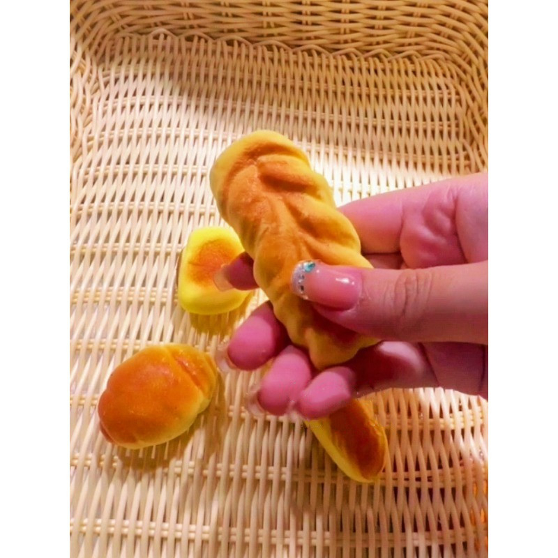 Đồ Chơi Xốp squishy Giảm Stress Hình Bánh Mì / Bánh Mì / Dứa Dễ Thương Cho Bé