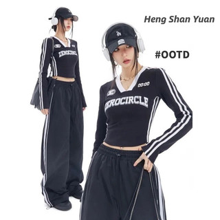 Áo HENG SHAN YUAN tay dài ôm dáng phối họa tiết chữ và sọc thời trang cao cấp