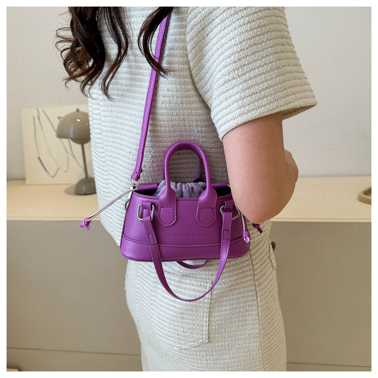 Hollylove  túi xách mini nữ túi xách nữ đeo chéo 2023 NEW  fashion Beautiful Đẹp Phong cách L90T1DT 37Z230910