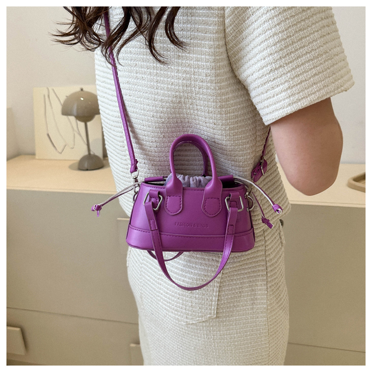 Hollylove  túi xách mini nữ túi xách nữ đeo chéo 2023 NEW  fashion Beautiful Đẹp Phong cách L90T1DT 37Z230910