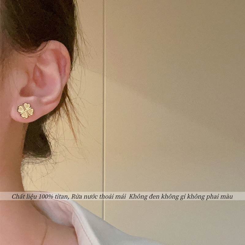 Bông tai titan cao cấp không gỉ mạ vàng 24k thiết kế hình trái tim ghép thành cỏ 4 lá xinh xắn thời trang dành cho nữ