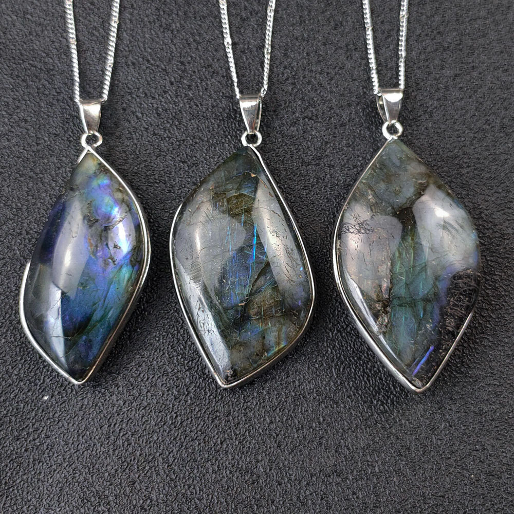 Vòng cổ Mặt Đá Pha Lê Cabochon Tự Nhiên