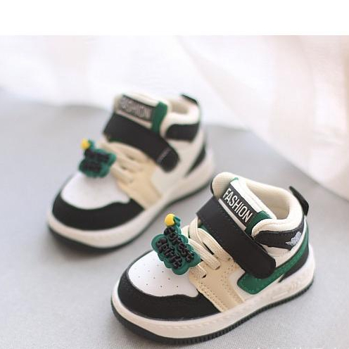 Giày Thể Thao Đế Mềm Chống Trượt Thoáng Khí Thời Trang Cho Bé