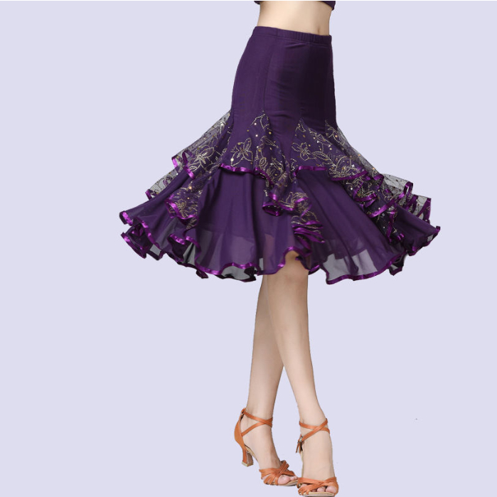 Chân Váy Khiêu Vũ Xoay 360 Độ Thiết Kế Dễ Thương