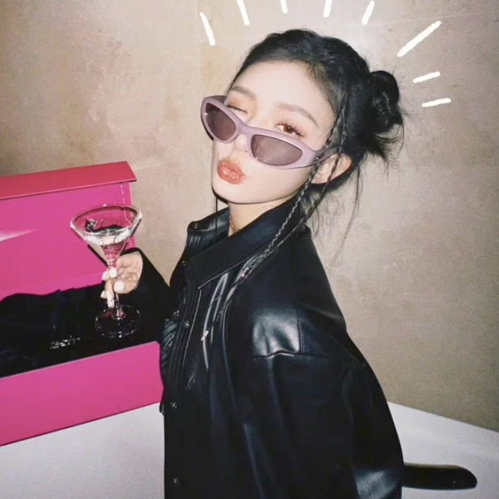 Kính Râm Quấn Tròng Hình Ngôi Sao Năm Cánh Phong Cách Hip Hop Punk Y2K Cá Tính Cho Nam Và Nữ