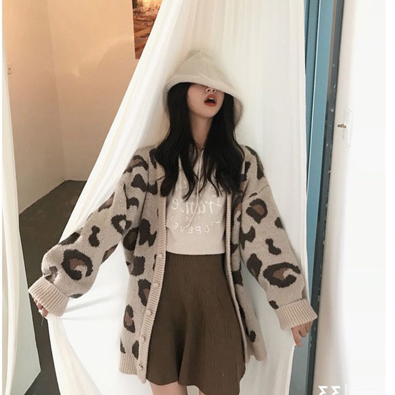 Xiang Nan Áo Khoác cardigan Len Dệt Kim Dáng Rộng Cổ Chữ v in Họa Tiết Da Báo Phong Cách Hàn Quốc Thu Đông Dành Cho Nữ