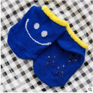 Vớ Cotton Chống Trượt Kiểu Dáng Hoạt Hình Dễ Thương Cho Bé