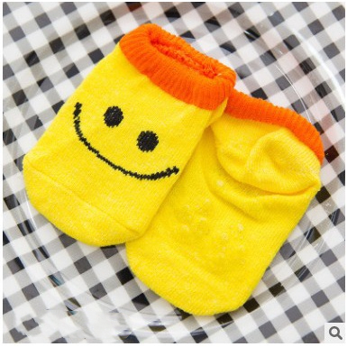 Vớ Cotton Chống Trượt Kiểu Dáng Hoạt Hình Dễ Thương Cho Bé