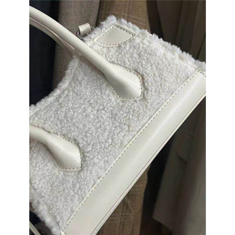 Bán Chạy✨Túi Đeo Chéo Lông Cừu Phong Cách Hàn Quốc Thời Trang 2022